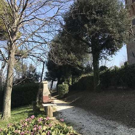 Nonna Bon Bon 3* セニガッリア